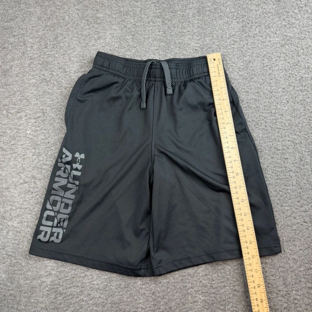 Under Armour Shorts Boys Medium Black Athletic Gym Performance Graphic Logo